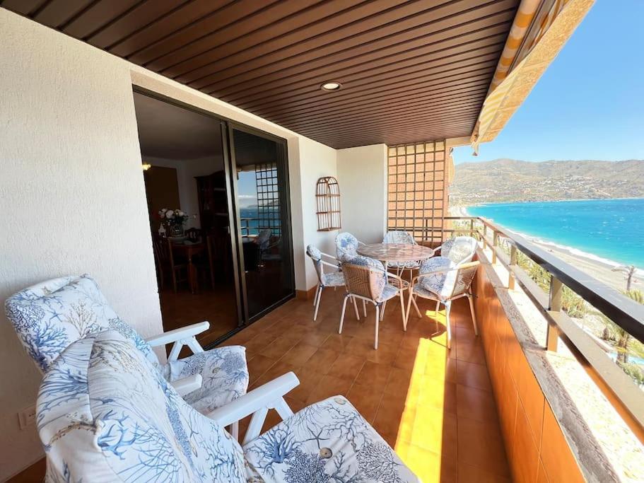 Pushe Playa Velilla Beach & Tradition 3 Almunecar Exterior photo